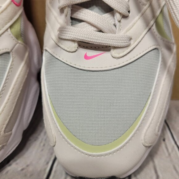 Womens Nike Zoom Air Fire- Light Silver/Hyper Pink/Olive Aura/White - Picture 2 of 12